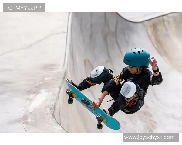 杭州滑板队心理素质提升之路:热议滑板运动带来的变革与挑战 杭州滑板队心理素质提升之路:热议滑板运动带来的变革与挑战